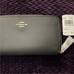 Coach Pebbled Zip Wallet in Black with Gold Hardware